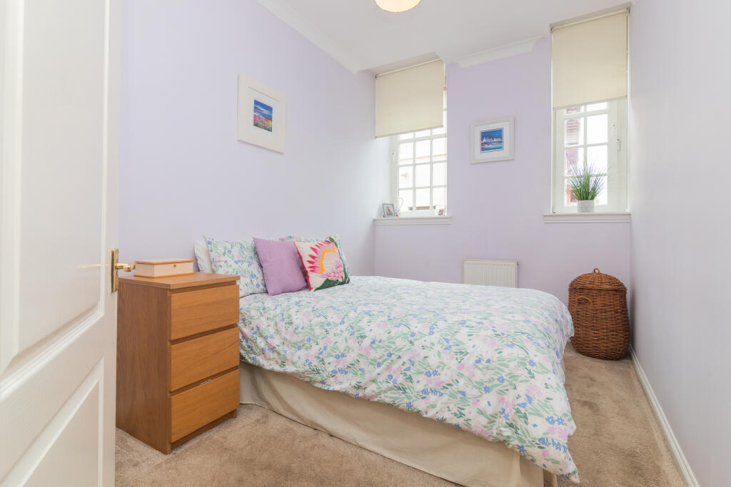 Flat 2 Braids Court  Paisley PA2 6HR-17