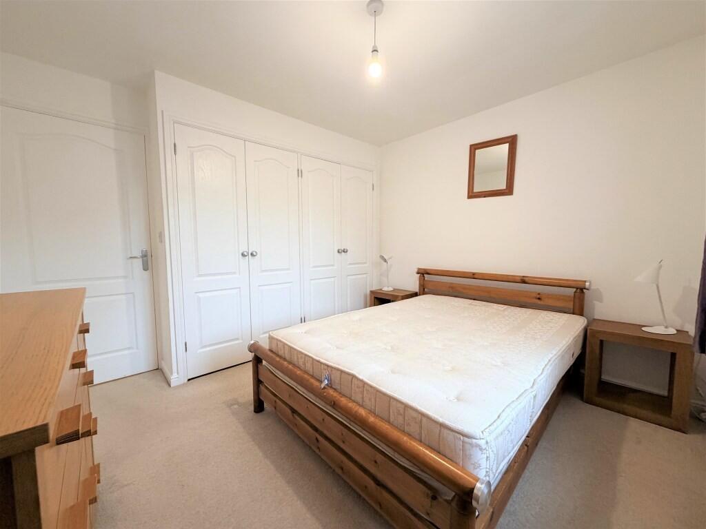 BEDROOM1 2