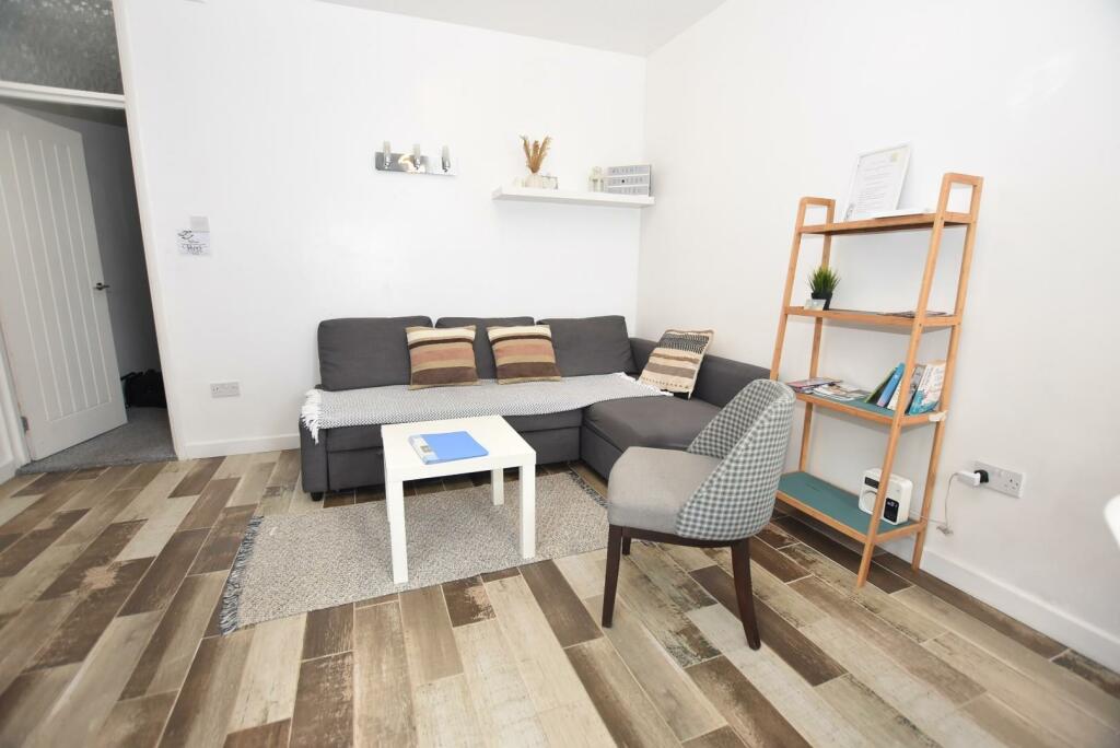 Flat A - Lounge area.jpg