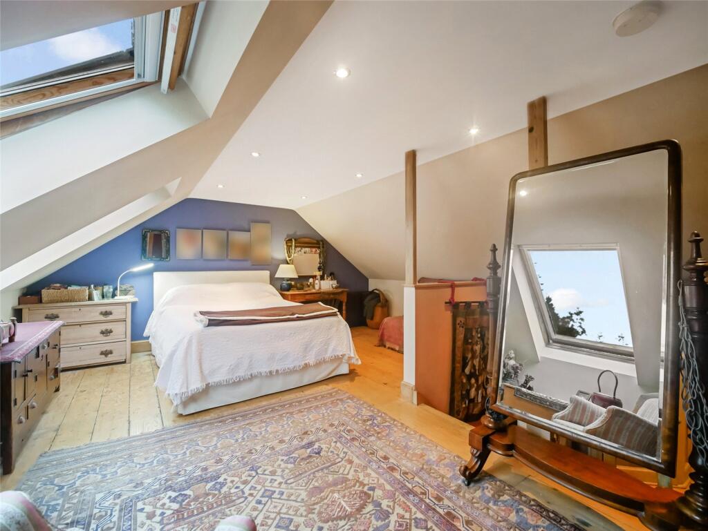 Bed 1
