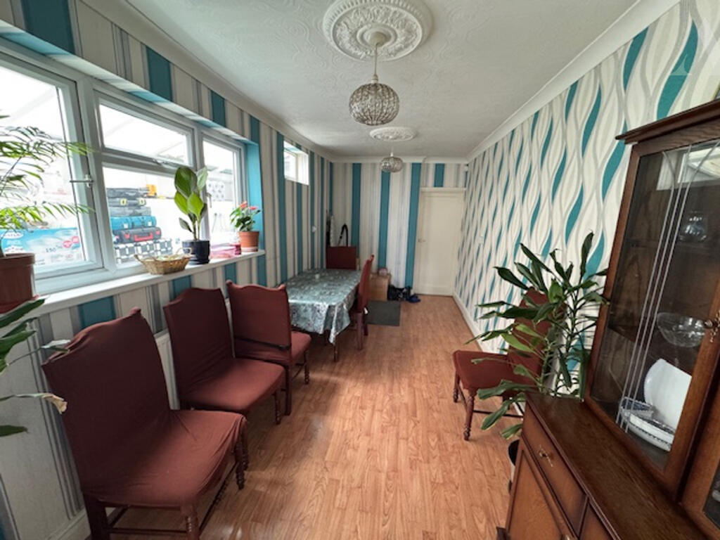 13 Monk Road Dining room