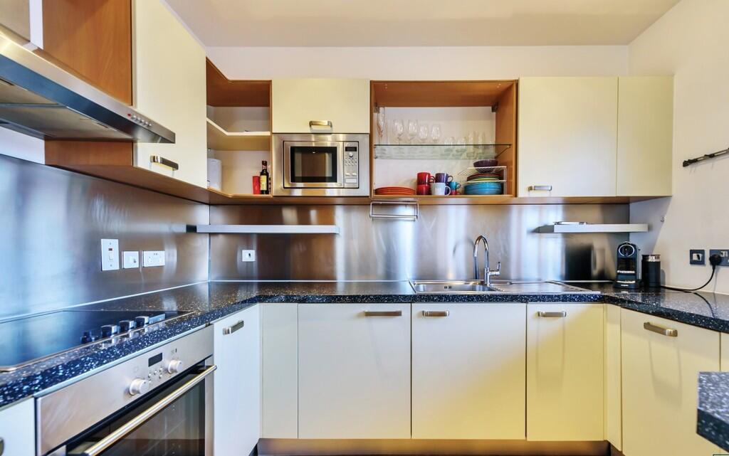 9412d6a0-7148-433...