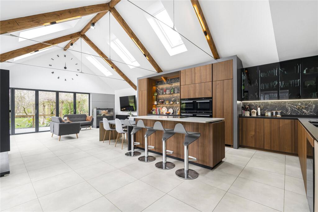 Kitchen Living Area