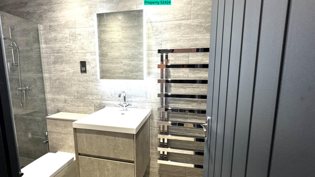 Ground Floor Bathroom