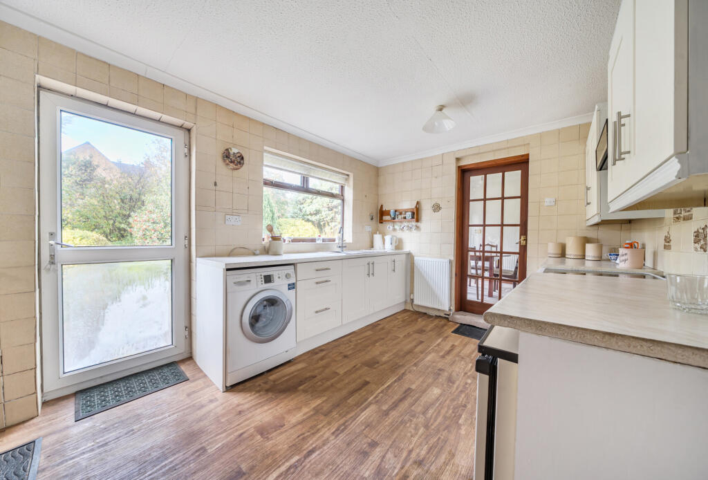 1380630-23-6911e8...