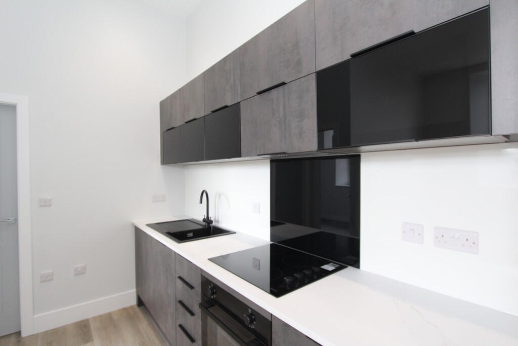 2025-09-08 10.00....