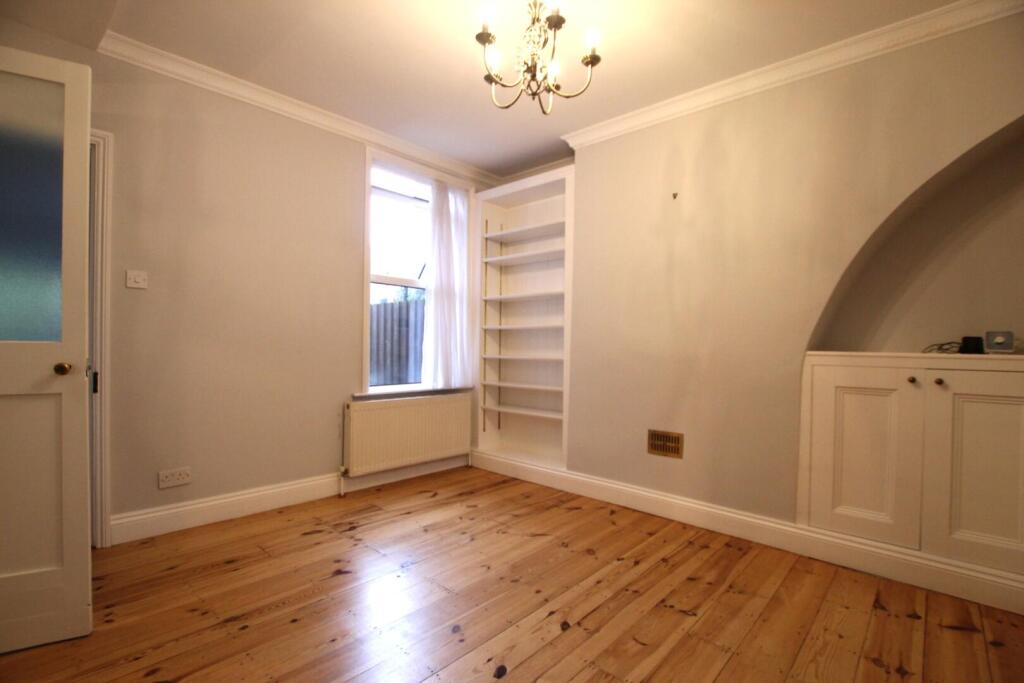 Dining room.JPG