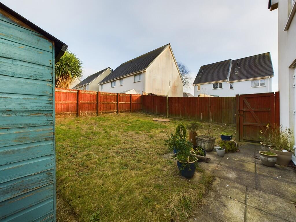 CAM03974G0-PR0089...