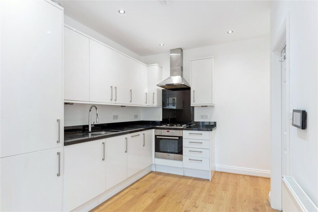 Reception/Kitchen