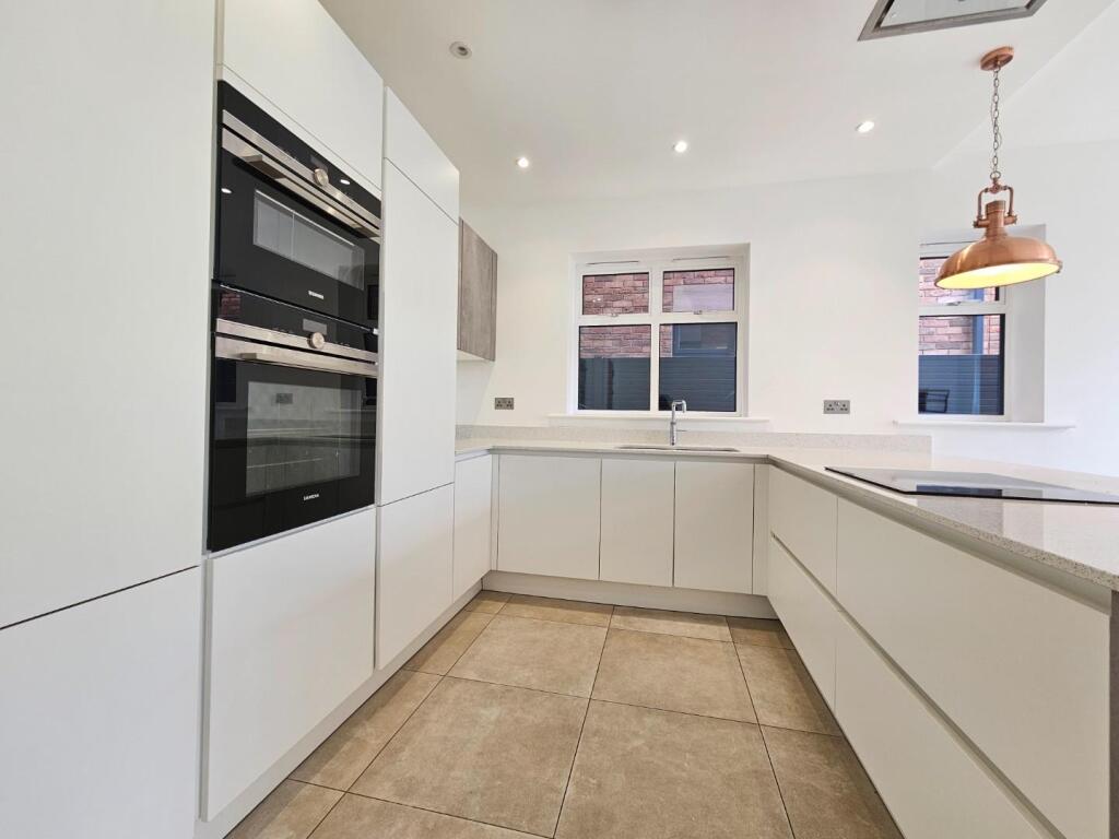 Open Plan Living Dining Kitchen