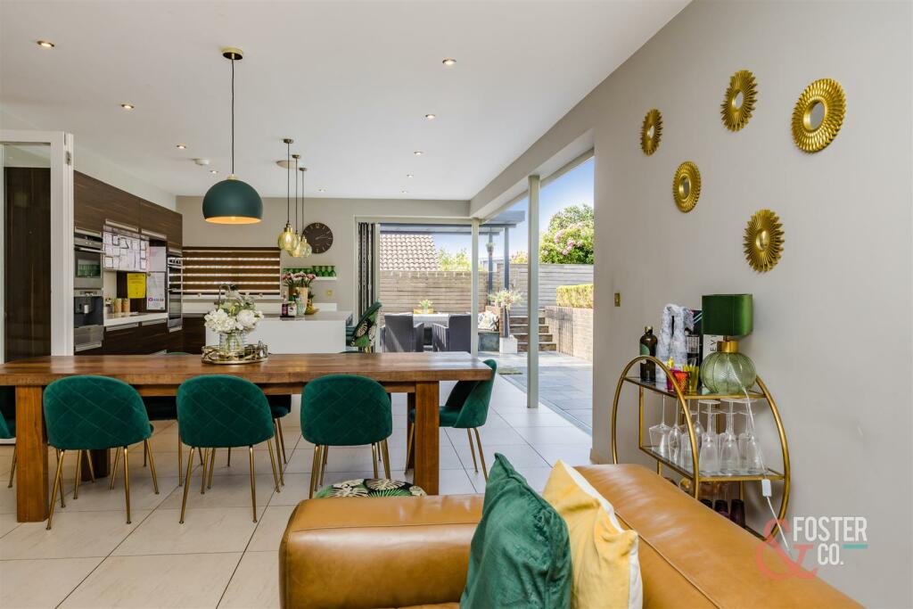 Surrenden Crescent 19 Brighton_Foster&amp;Co_014.JPG