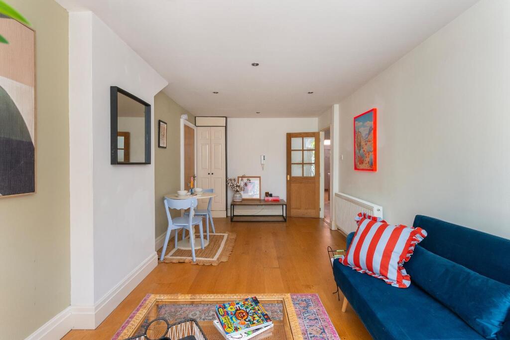 4C4CSP - Lounge Diner C.jpg