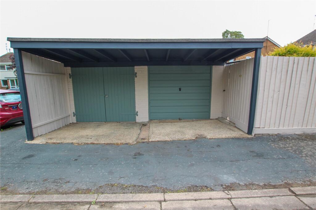 Double Garage.