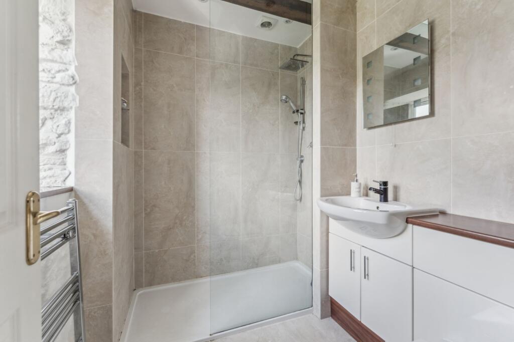 Ensuite