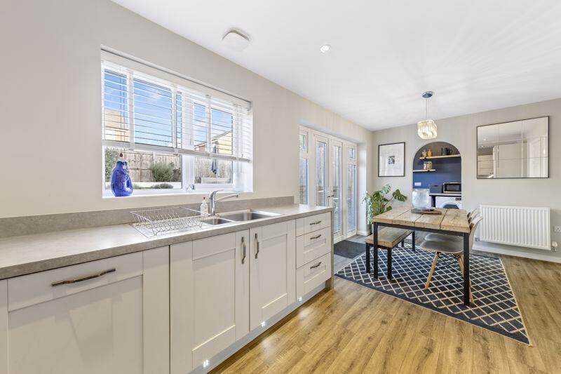 Kitchen-Diner.