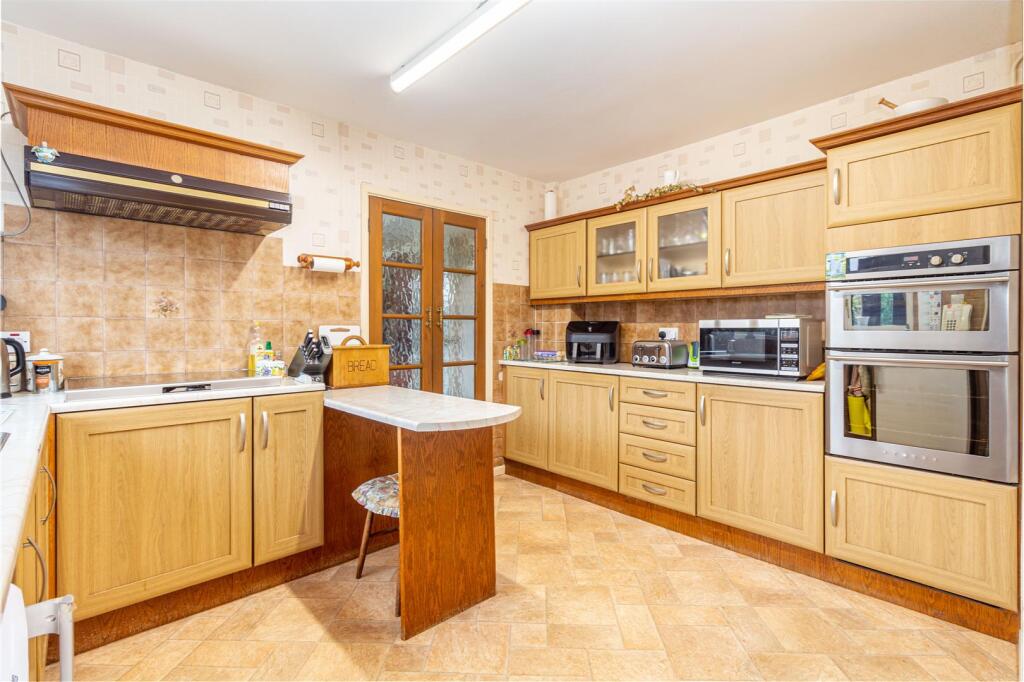Kitchen-3.jpg