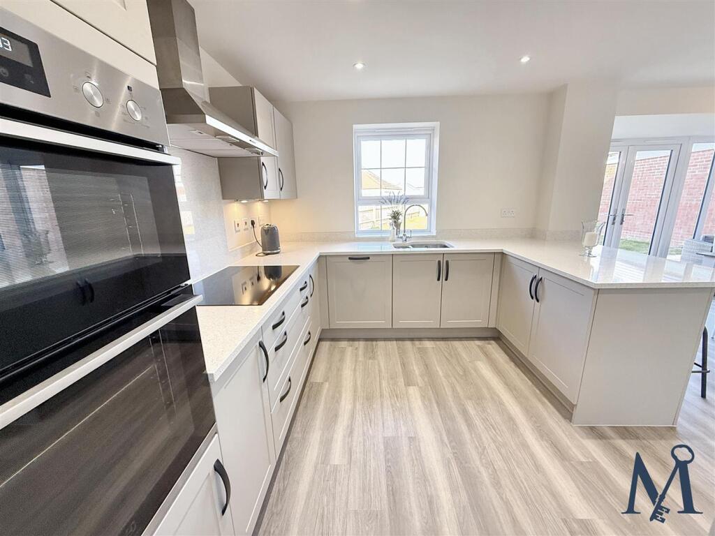 Open Living Kitchen Diner
