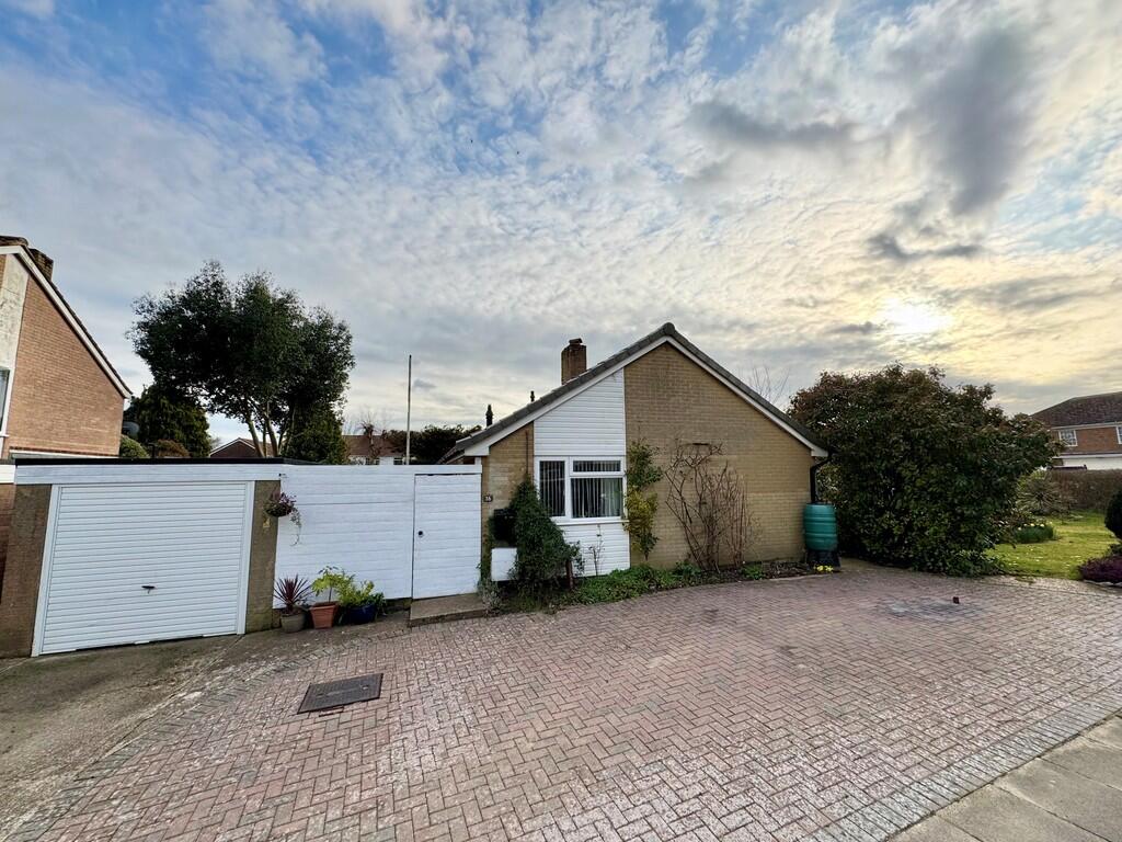 16 Holly Drive Fr...