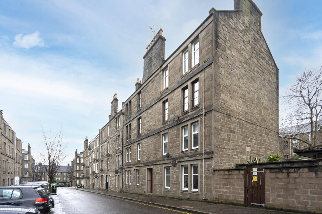 24C Baldovan Terrace, Dundee (18)