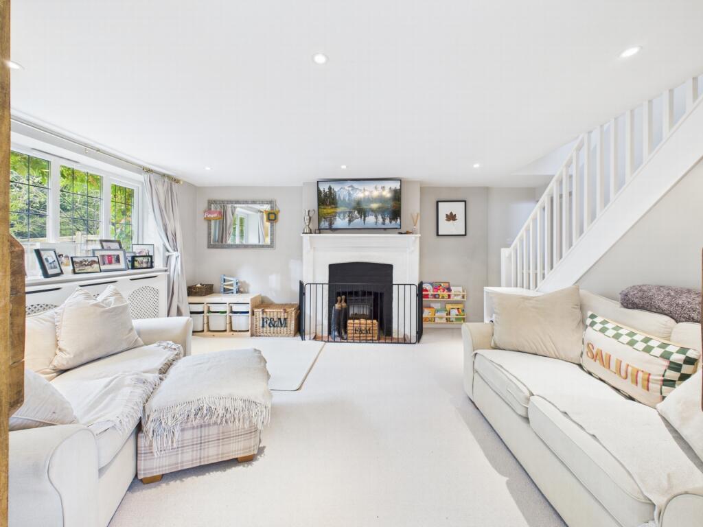 sitting room 1