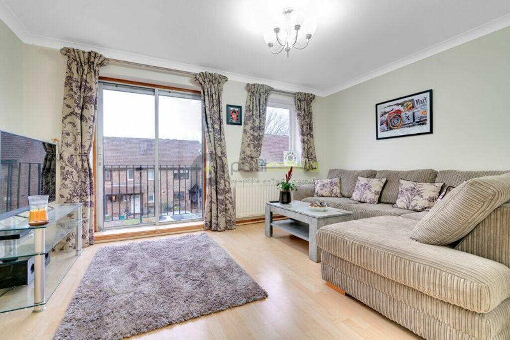 019Paul-O_shea-RENT-CR8-www.steelelondon.co.uk-Pla