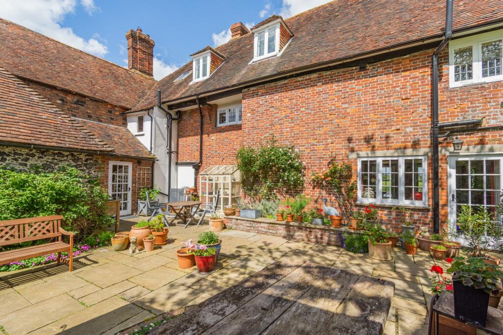 Courtyard Terrace