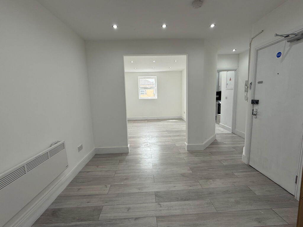 Warley Hill, Warley, Brentwood, CM14 5HA