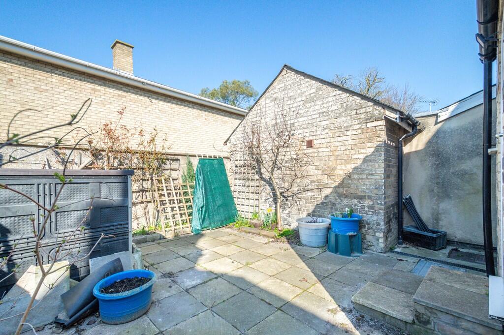 22 Fitzroy Street...