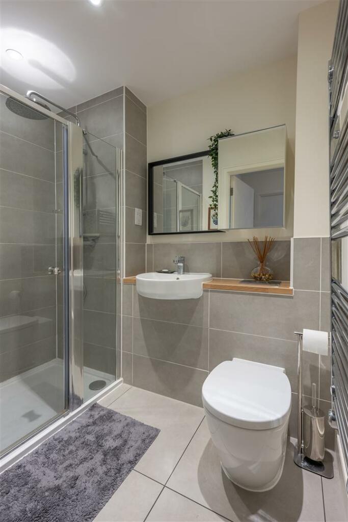 Craig House E17