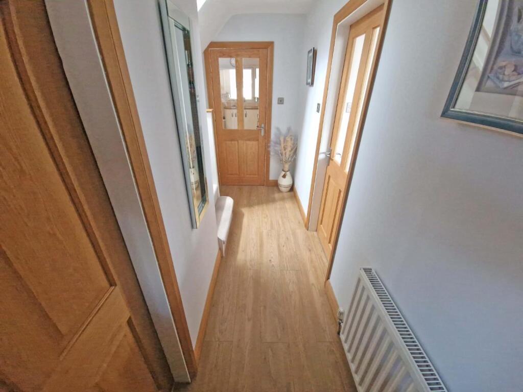Entrance hall.jpg