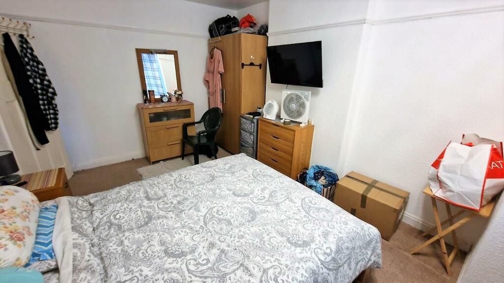 WhatsApp Image 2024-12-18 at 15.08.51 (1).jpeg