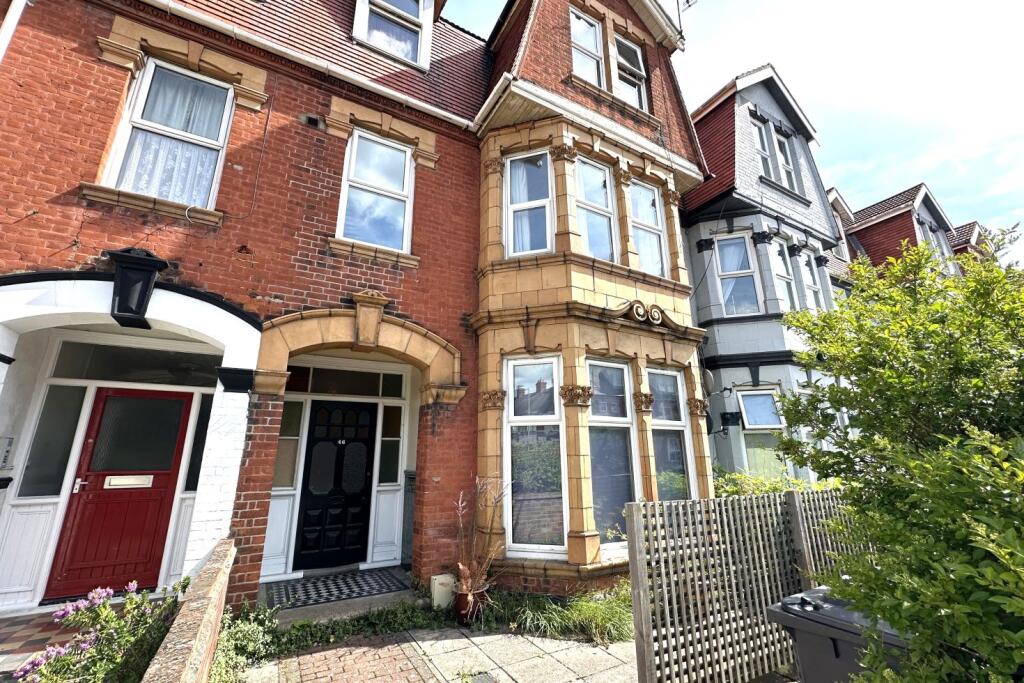 One Bed First Floor Flat For Rent