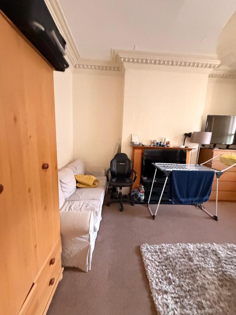 Sunbury Avenue, Newcastle Upon Tyne, NE2