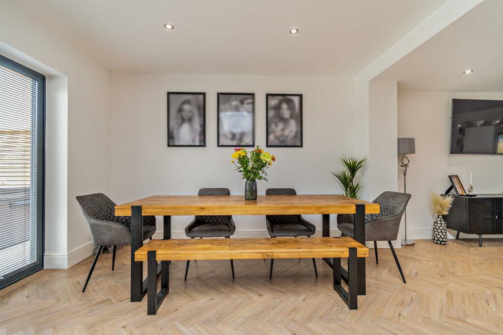 8614777-interior29-800.jpg