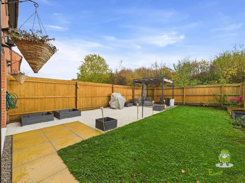 Garden, EmilyDimelowEwemoveWhitchurchandNantwich