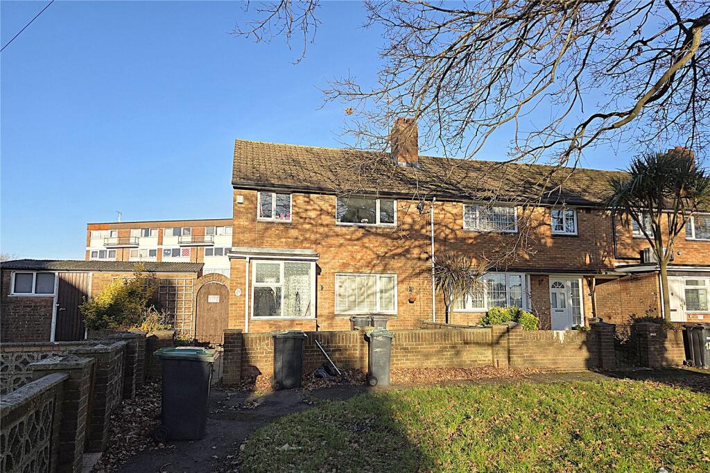 Middle Park Way, Havant, Hampshire, PO9