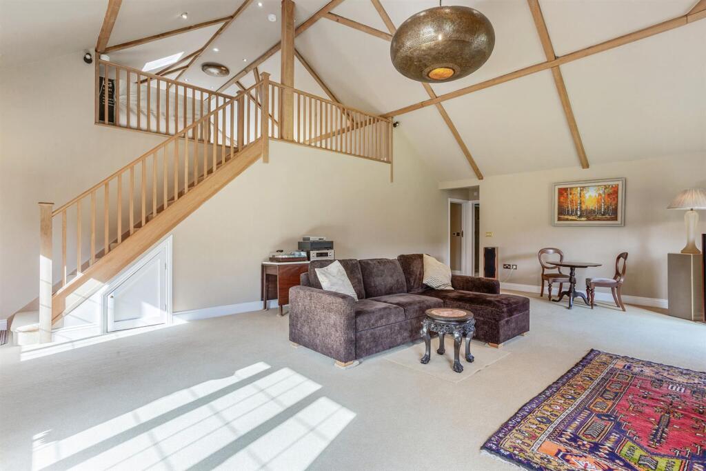 64878_Croft House, St. Marys Lane  (16)_low.jpg