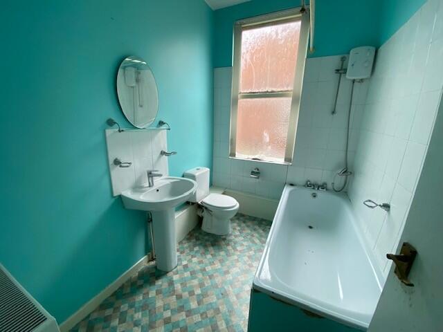 Bathroom T202509301641.jpg