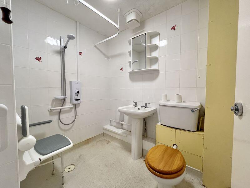 Wet Room 