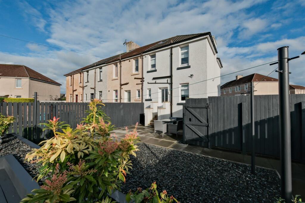 035-8 Curlinghaugh Crescent ML2 8JR.jpg