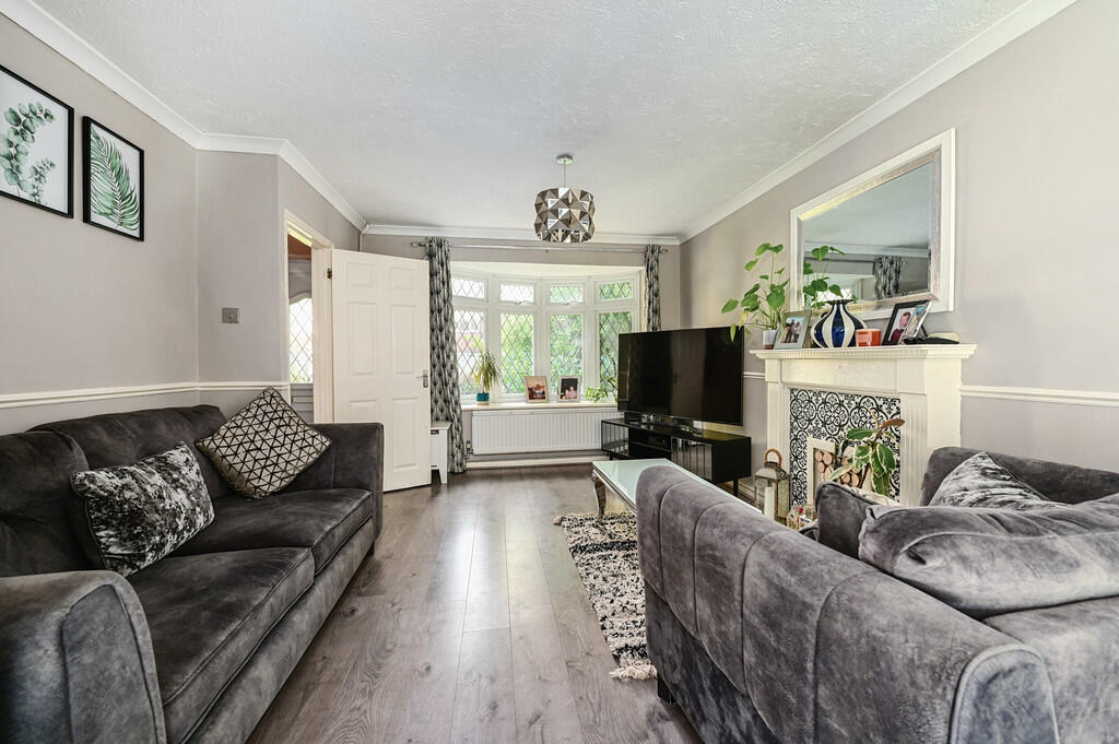 38 Quebec Gardens...