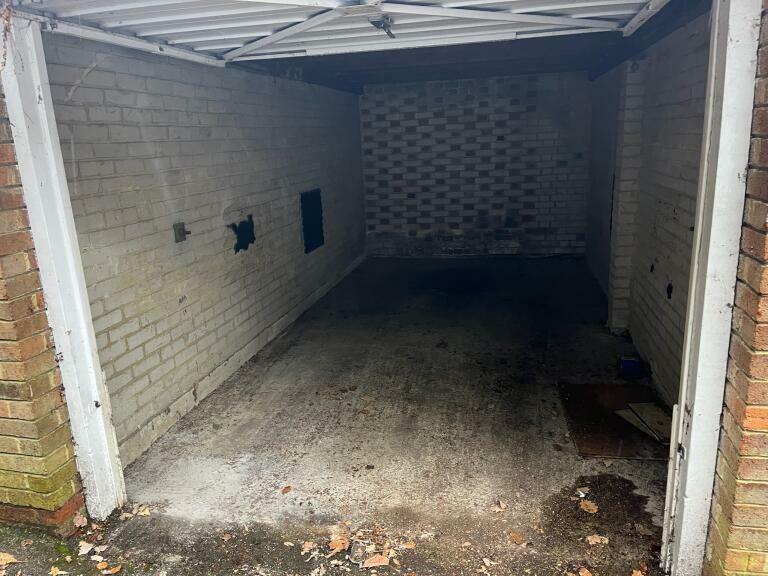 Garage image.jpg