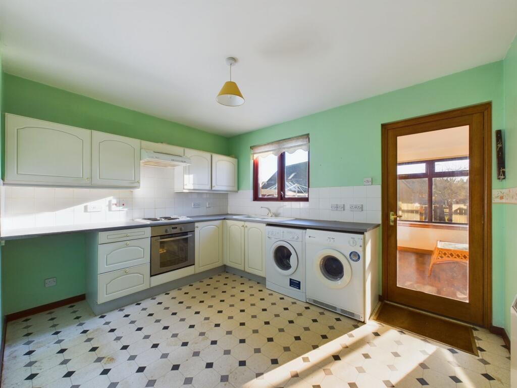Dining kitchen