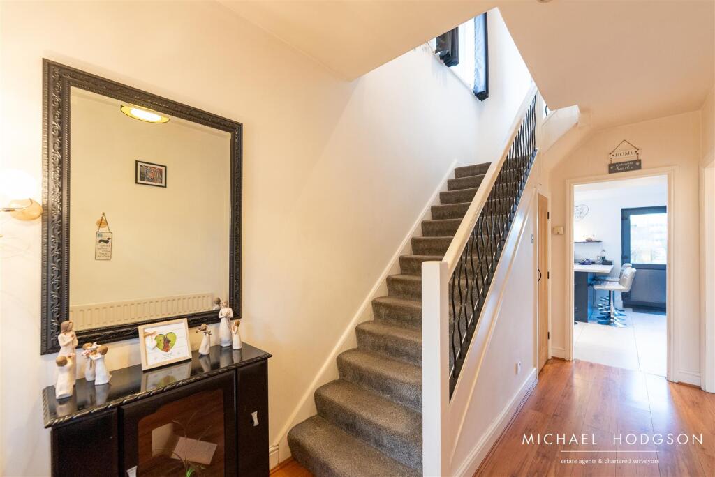 48, Belle Vue Park West-19.jpg