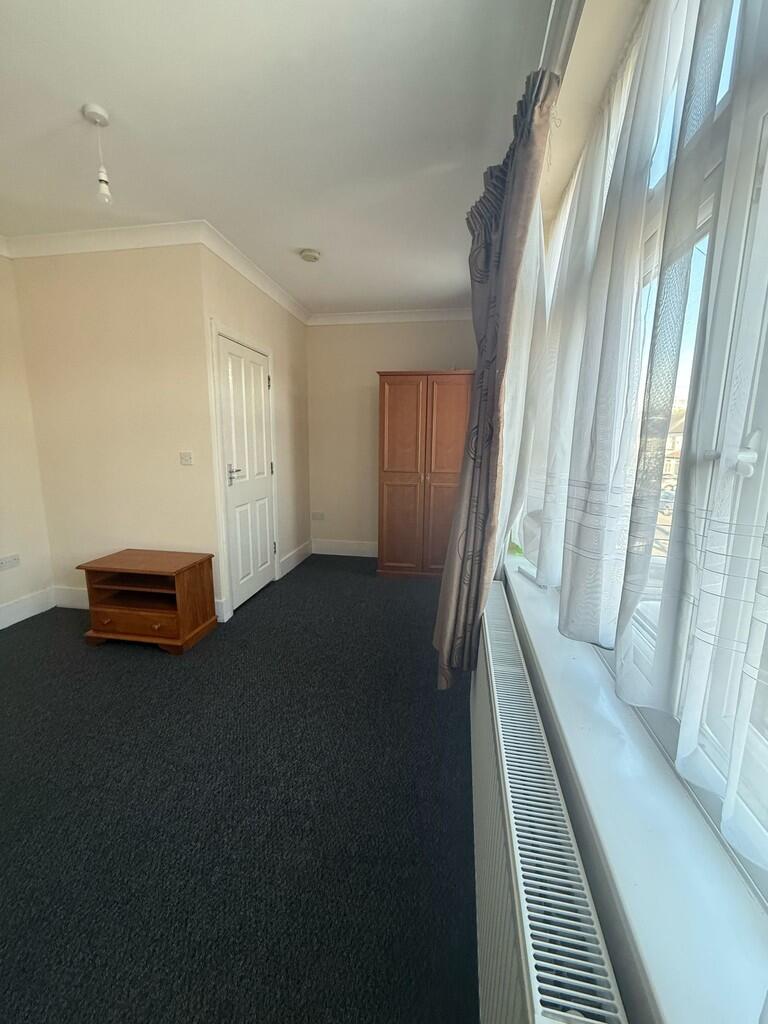 IMG-20250603-WA00...