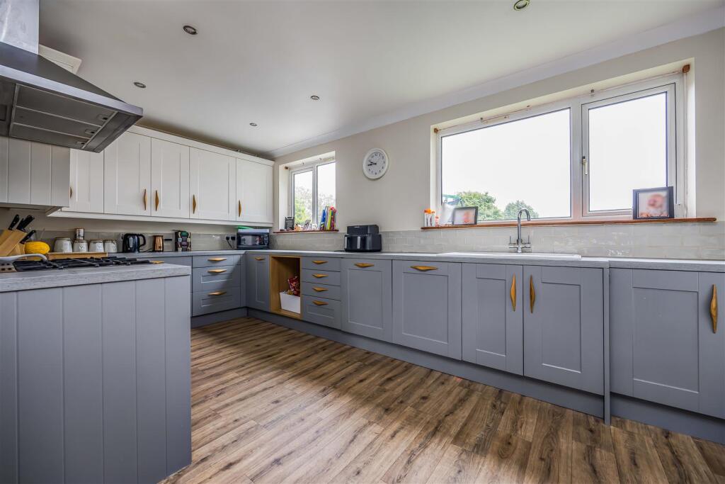 59 Beaufort Road, Havant-Small-PorticoMarketing-So