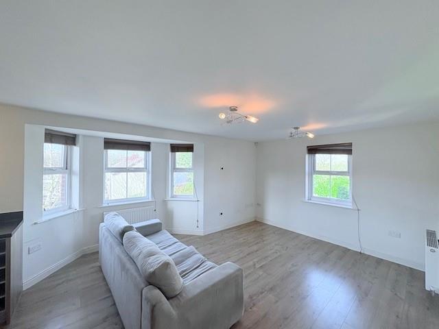 19 Cooper Street 2.jpg