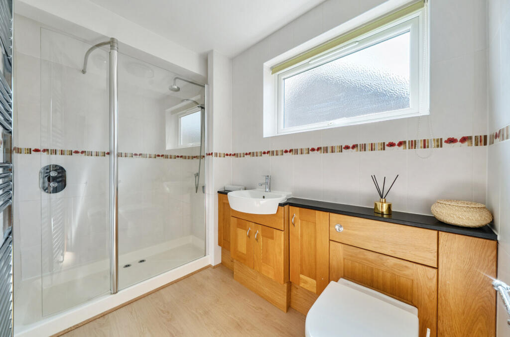 1329485-22-68821b...