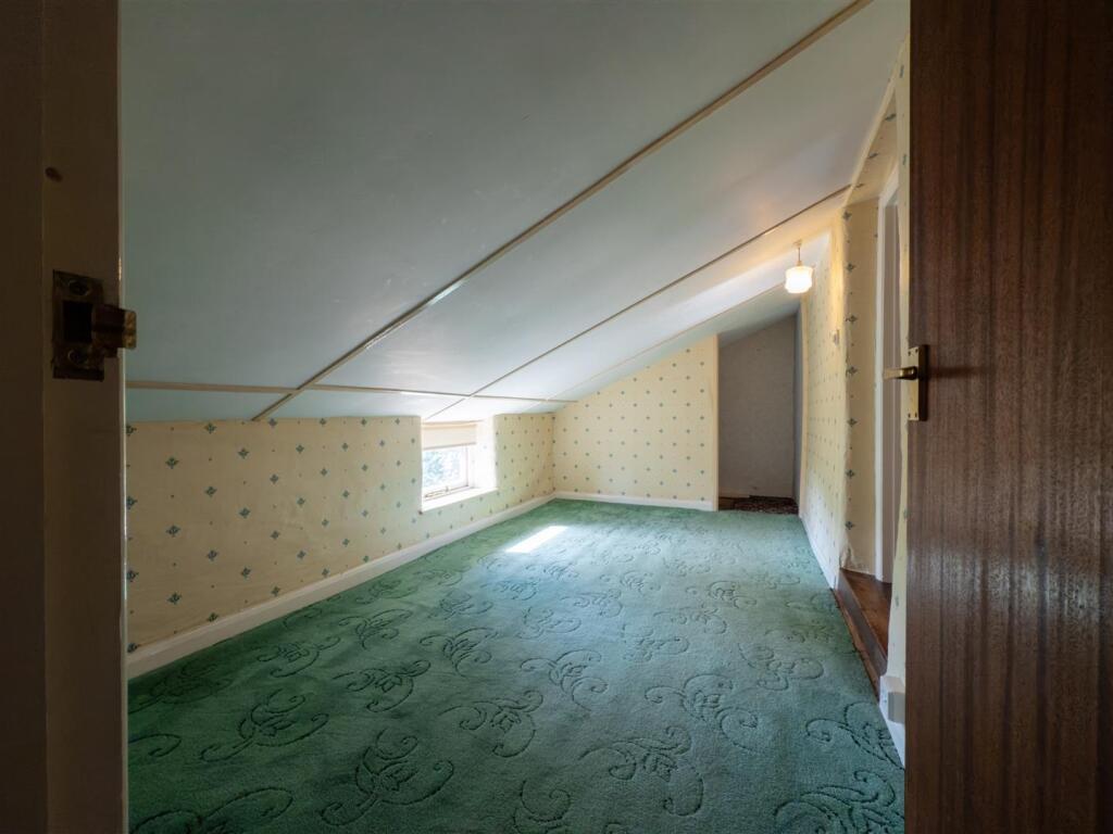 20250307111501 - IMG_4710 - 124 The Green, Wickham