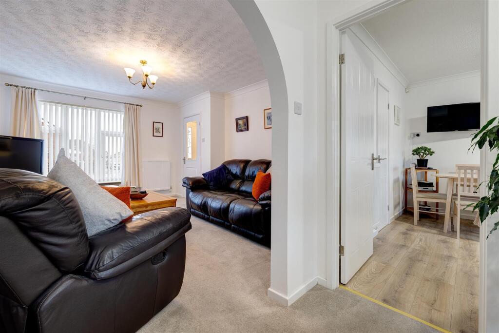 DE12 7LB 28GR-004.jpg